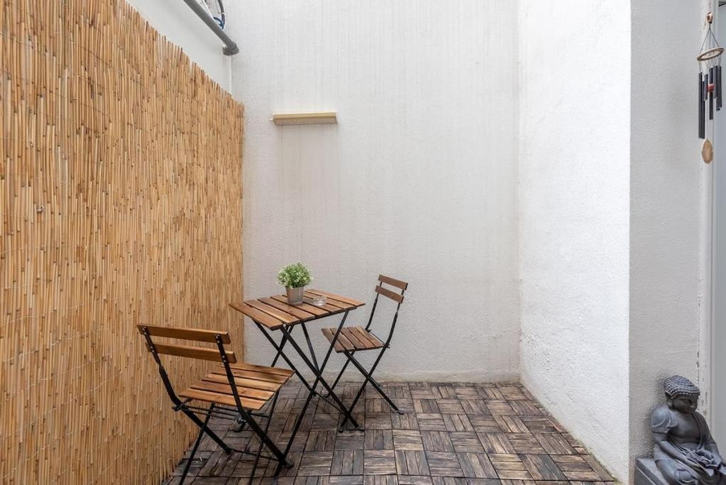 Modern Rustic Apartment In Graca Lisbon Exterior photo